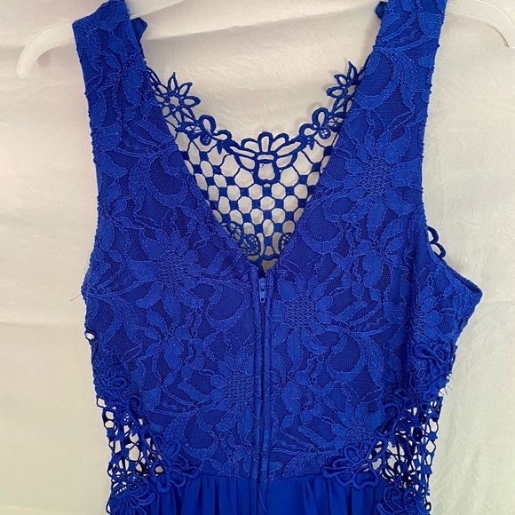 Blue dress Size 5 - Picture 4 of 8